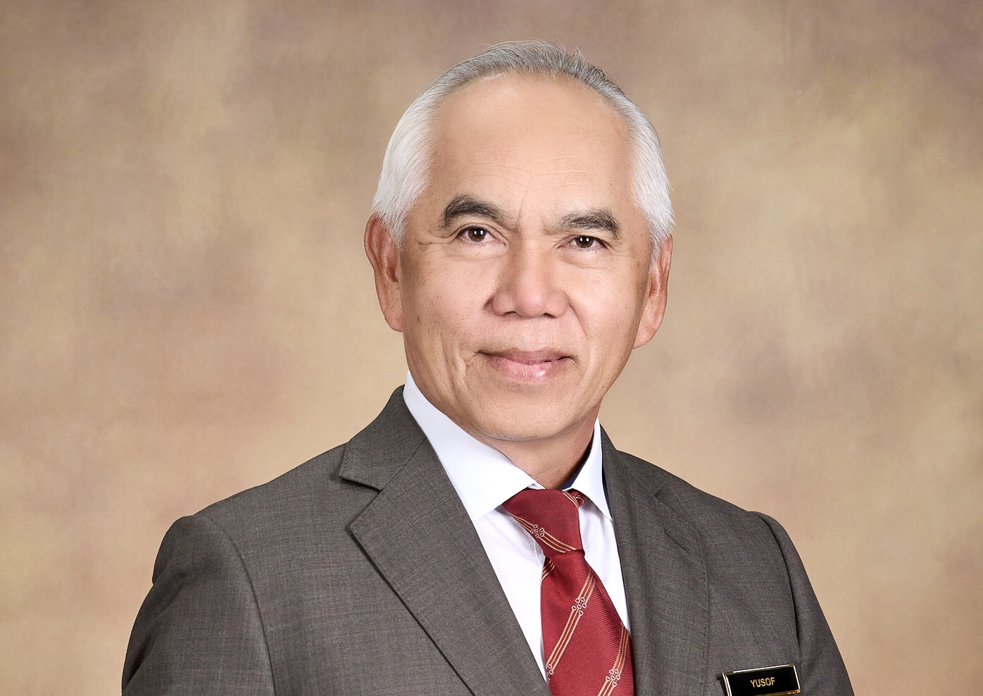 Dr Yusof Yacob